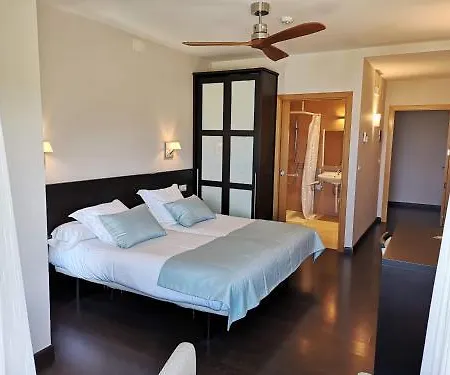 ホテル Herbeira 3*